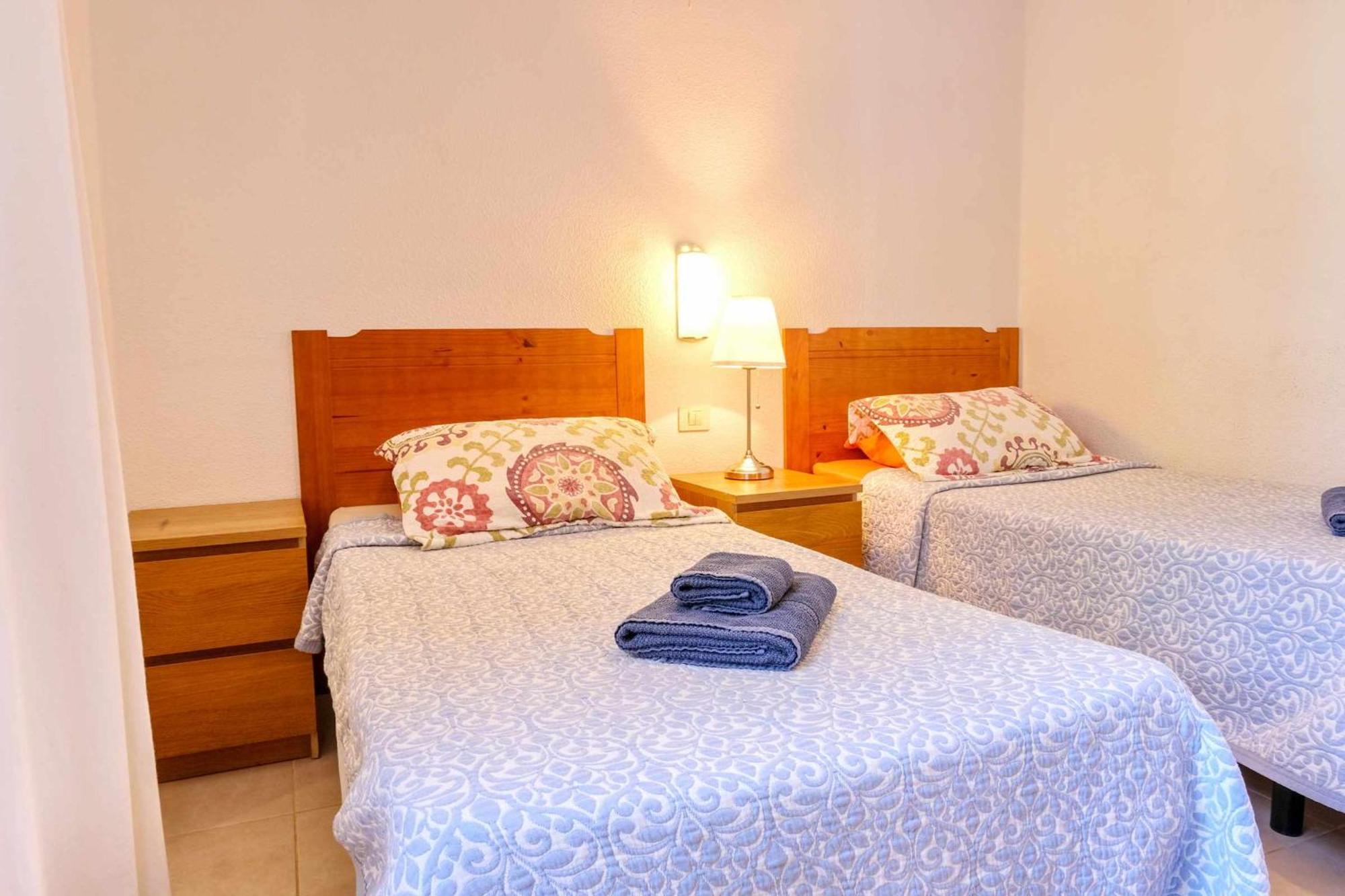 Parque Santiago 2 Villa 2 Tenerife Rental & Sales Playa de las Americas  Exterior photo